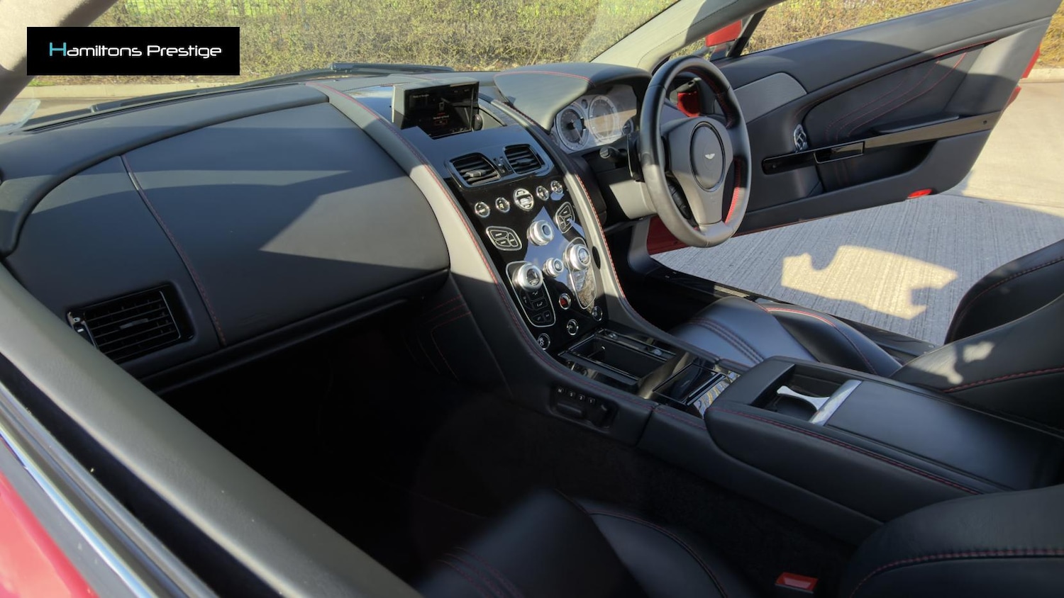 Used Aston Martin Vantage 2015 for sale - 77672848: Photo 39