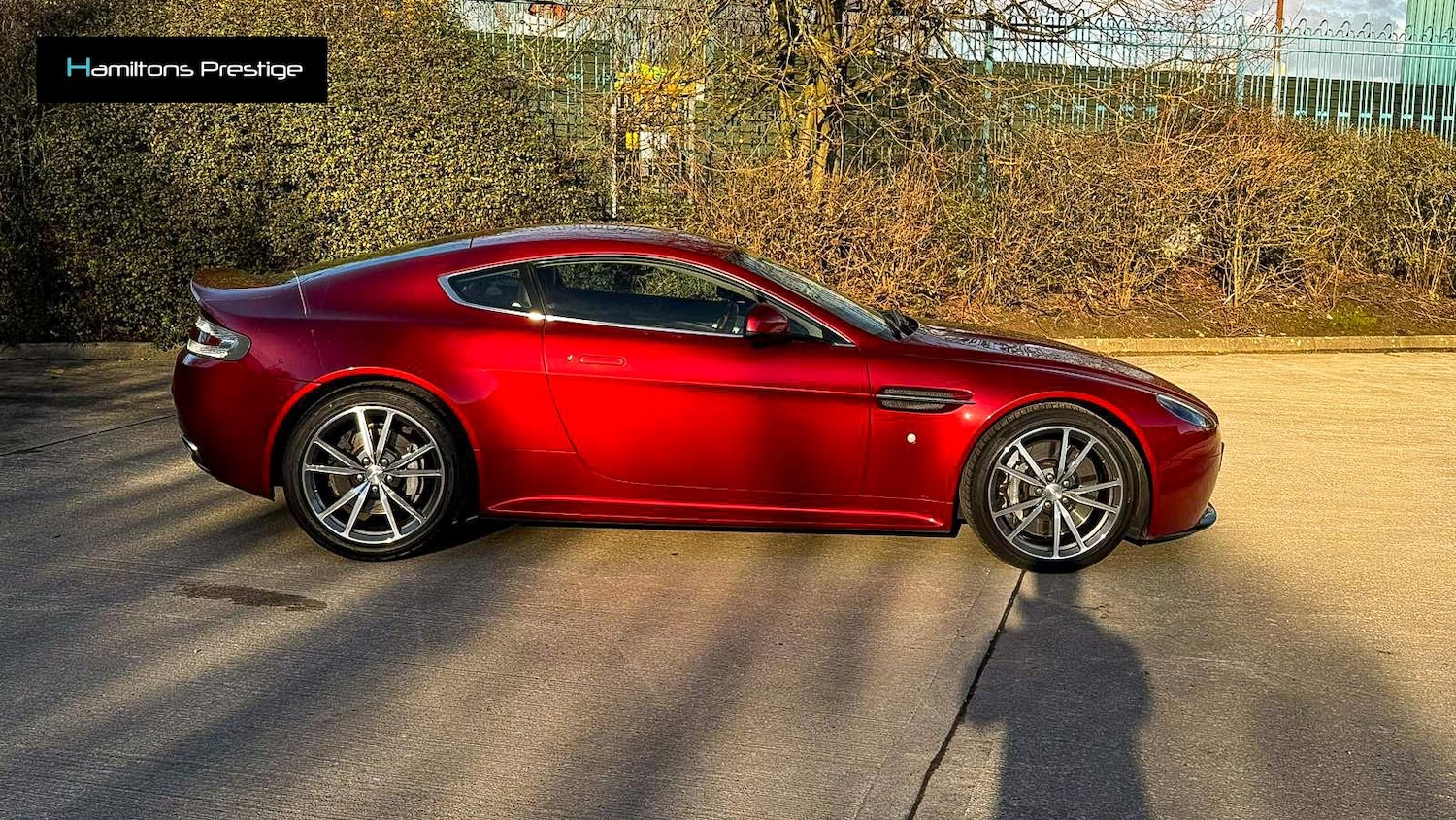 Used Aston Martin Vantage 2015 for sale - 77672848: Photo 5