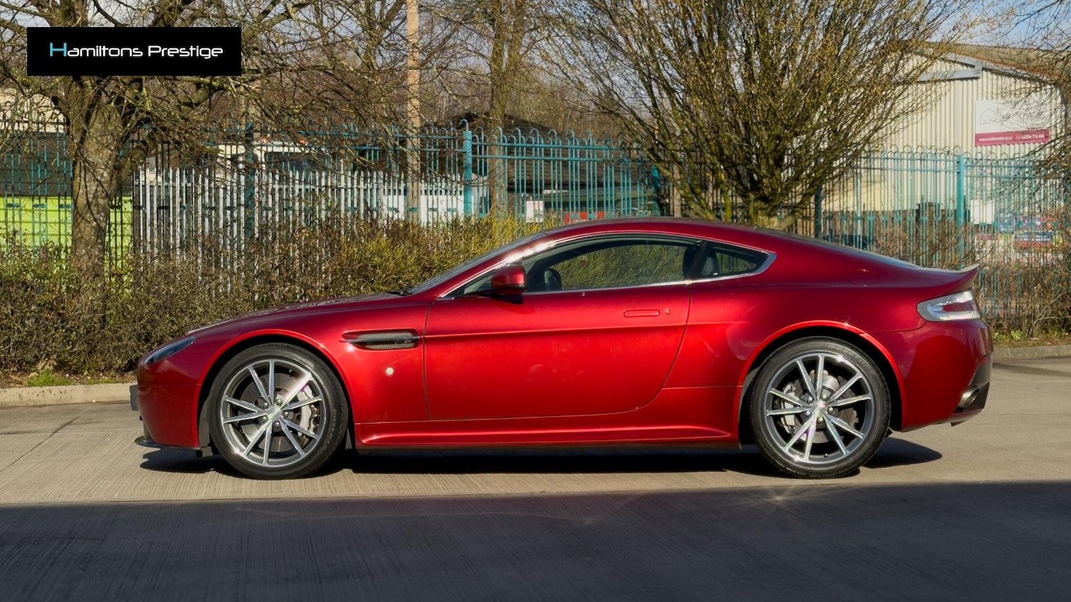Used Aston Martin Vantage 2015 for sale - 77672848: Photo 9