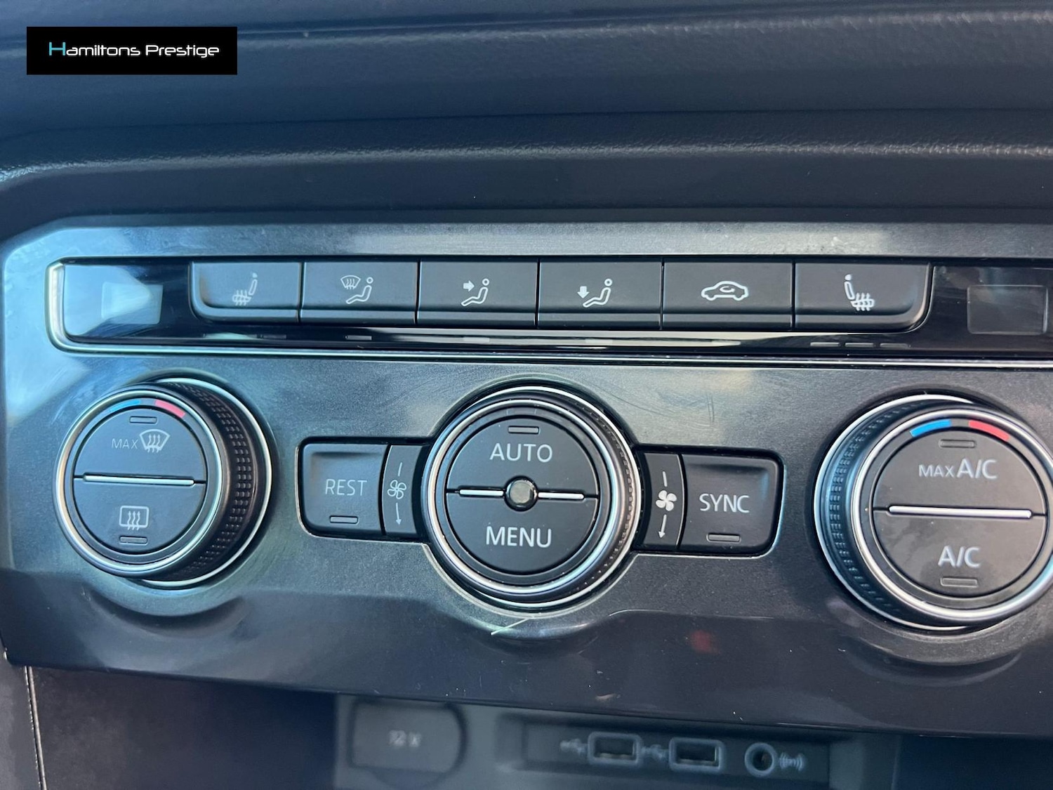 Used Volkswagen Tiguan 2019 for sale - 76885268: Photo 24