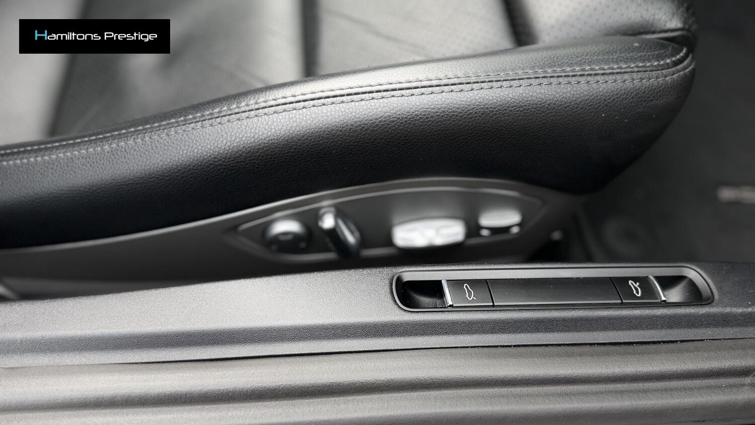 Used Porsche Boxster 2015 for sale - 77982026: Photo 40