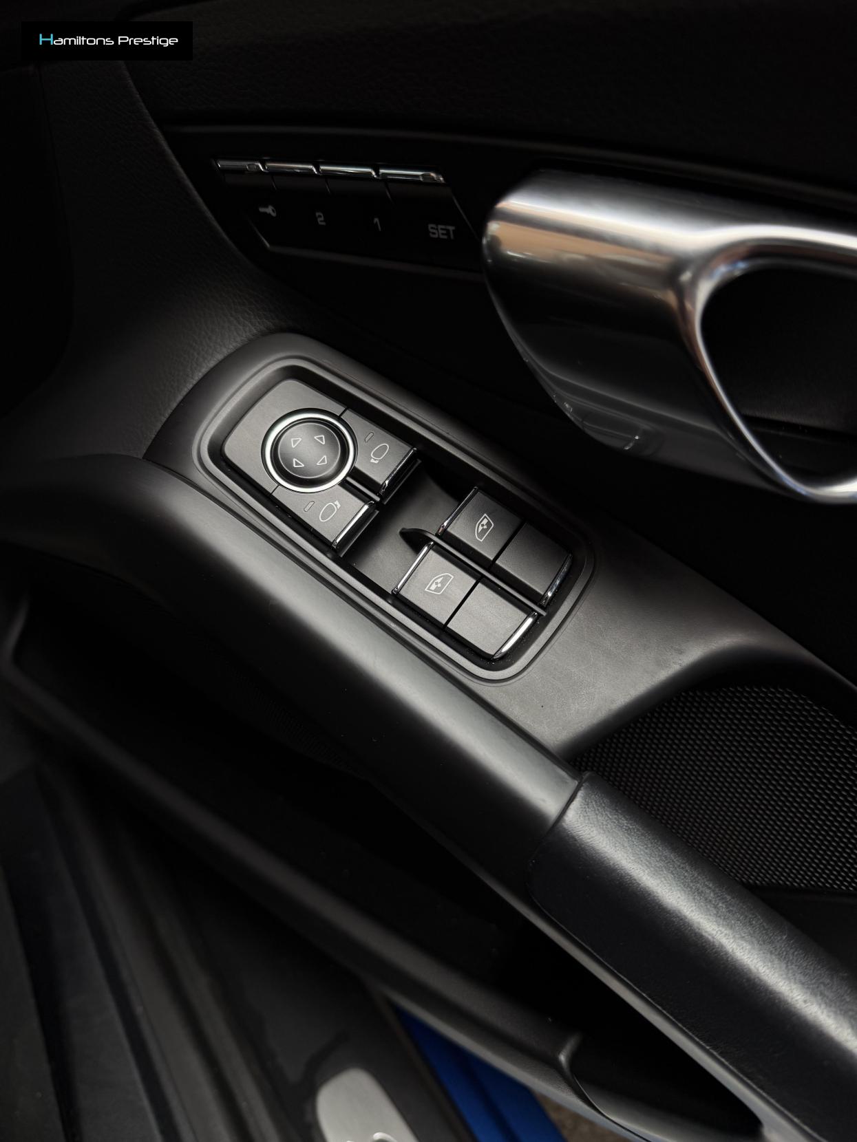 Used Porsche Boxster 2015 for sale - 77982026: Photo 51