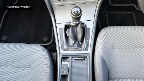 Used Volkswagen Golf 2015 for sale - 76177207: Photo 25