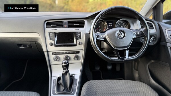 Used Volkswagen Golf 2015 for sale - 76177207: Photo 27
