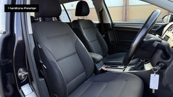 Used Volkswagen Golf 2015 for sale - 76177207: Photo 28