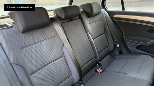 Used Volkswagen Golf 2015 for sale - 76177207: Photo 29
