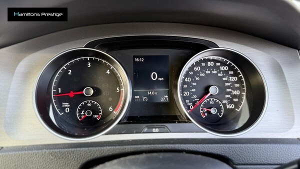 Used Volkswagen Golf 2015 for sale - 76177207: Photo 32