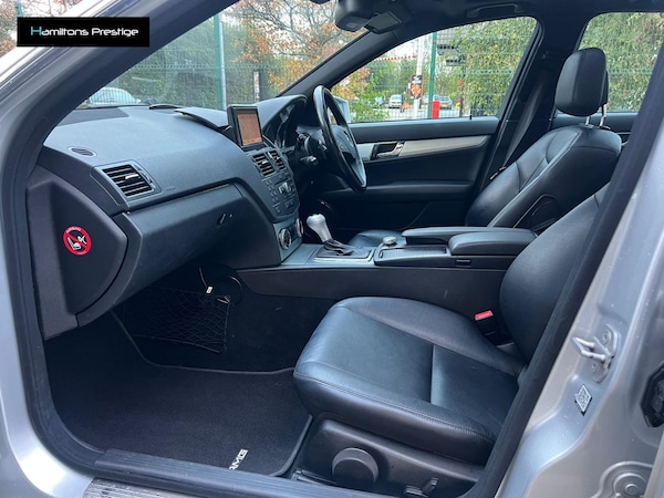 Used Mercedes-Benz C-Class 2009 for sale - 76108330: Photo 40
