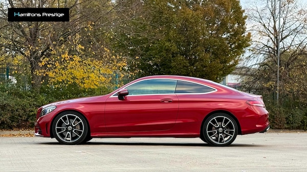 Used Mercedes-Benz C Class 2020 for sale - 76282565: Photo 2