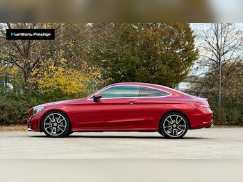 Used Mercedes-Benz C Class 2020 for sale - 76282565: Photo 2