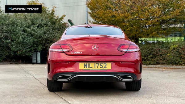 Used Mercedes-Benz C Class 2020 for sale - 76282565: Photo 5