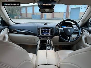 Used Maserati Levante 2017 for sale - 78656942: Photo