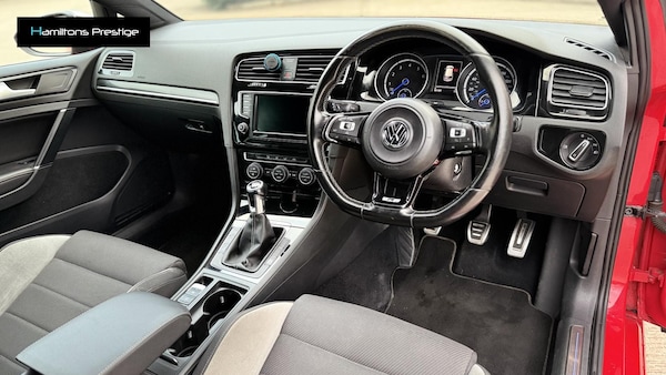 Used Volkswagen Golf 2016 for sale - 76213728: Photo 11