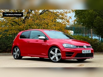 Volkswagen - Golf