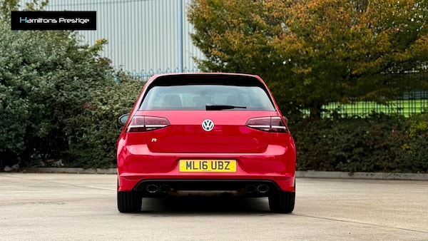 Used Volkswagen Golf 2016 for sale - 76213728: Photo 5