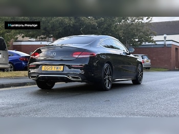 Used Mercedes-Benz C-Class 2019 for sale - 75755951: Photo
