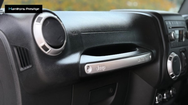 Used Jeep Wrangler 2016 for sale - 76213732: Photo 39