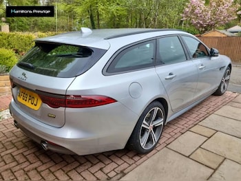 Used Jaguar XF 2019 for sale - 78660238: Photo