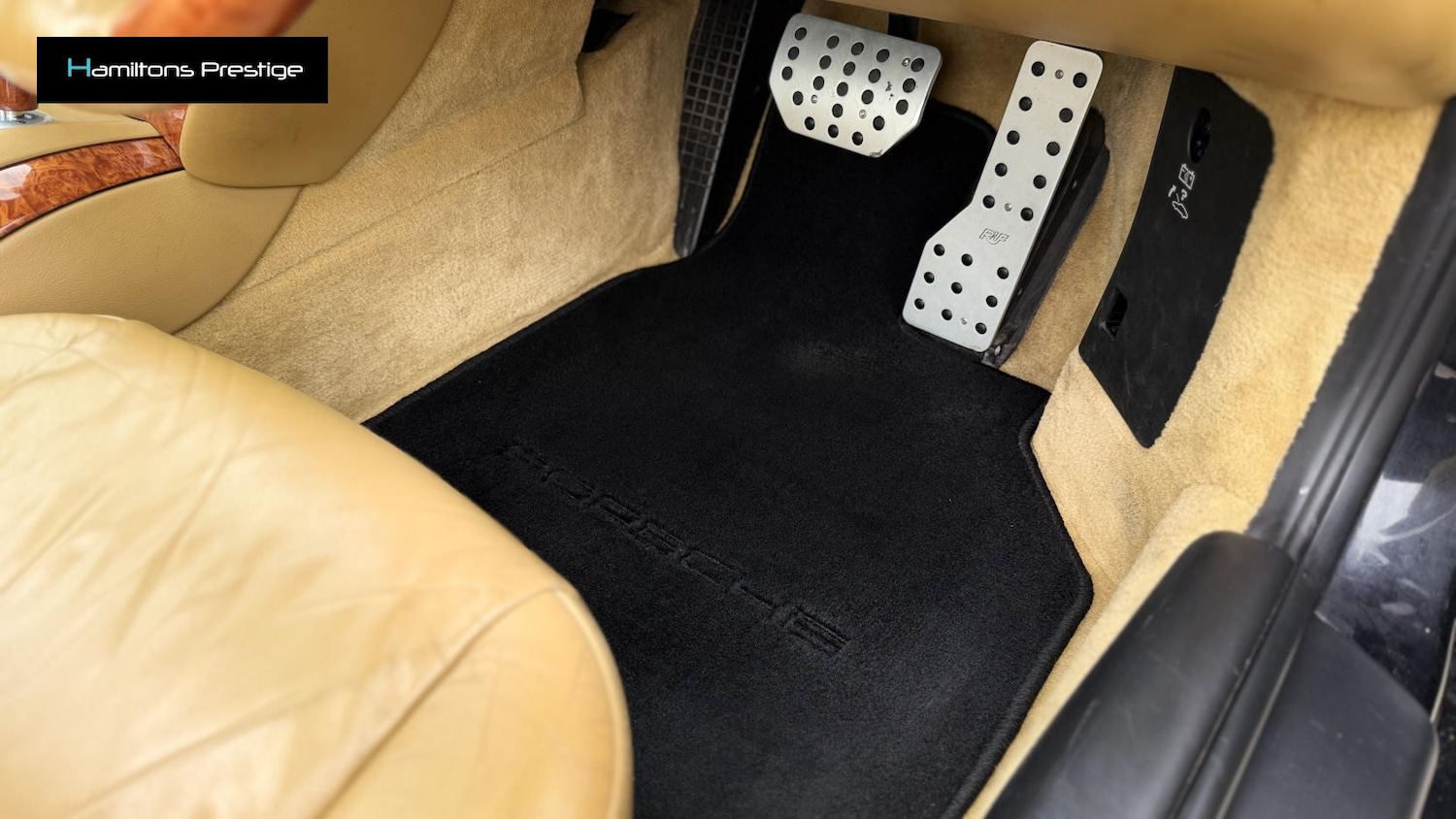 Used Porsche 911 2002 for sale - 77644132: Photo 32