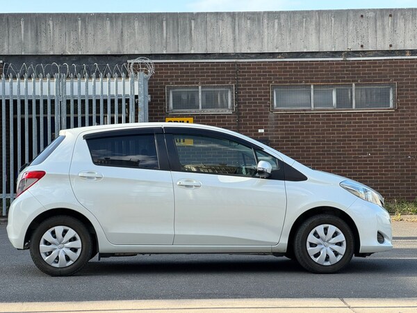 Used Toyota Yaris for sale - 75039396: Photo 15