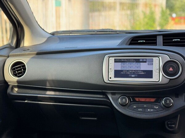 Used Toyota Yaris for sale - 75039396: Photo 21