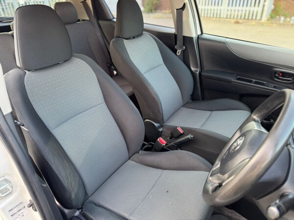 Used Toyota Yaris for sale - 75039396: Photo 27