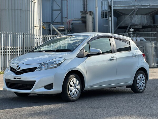 Used Toyota Yaris for sale - 75039396: Photo 3