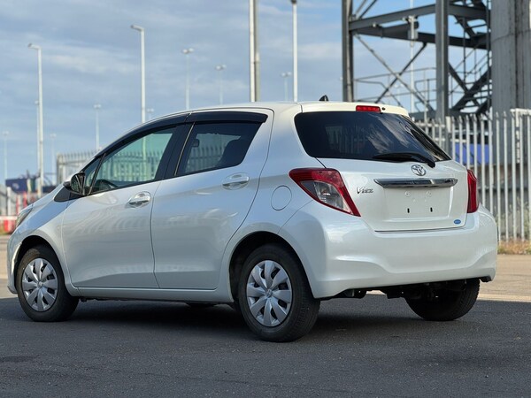 Used Toyota Yaris for sale - 75039396: Photo 5