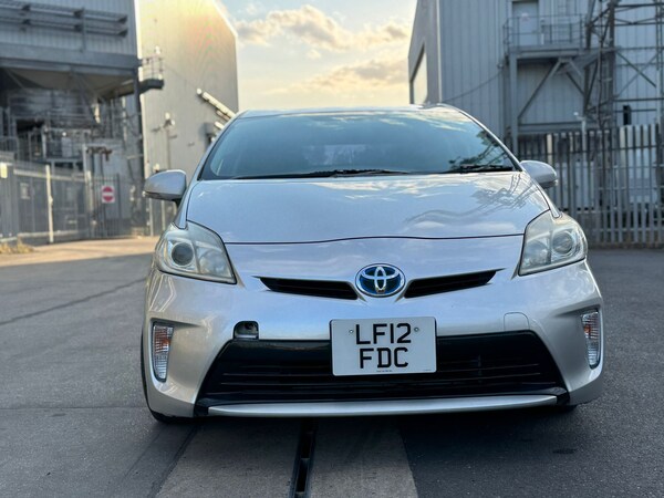 Used Toyota Prius 2025 for sale - 75038829: Photo 3