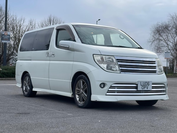 Used Nissan Elgrand for sale - 75034889: Photo 17