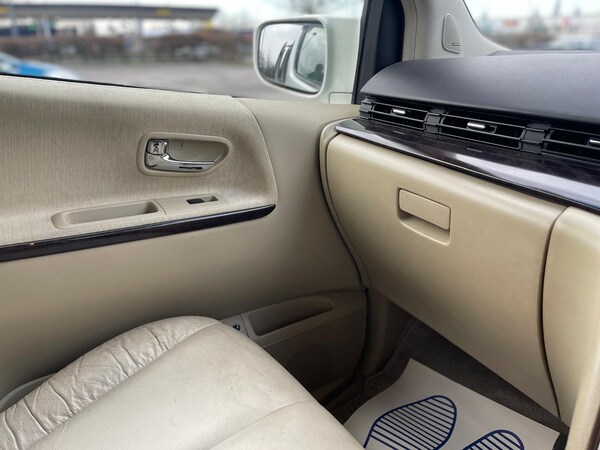 Used Nissan Elgrand for sale - 75034889: Photo 42