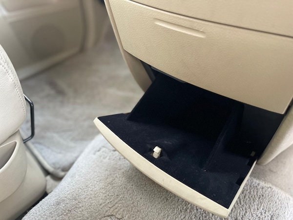 Used Nissan Elgrand for sale - 75034889: Photo 6