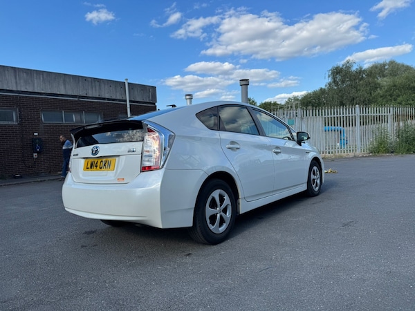Used Toyota Prius for sale - 75038342: Photo 16