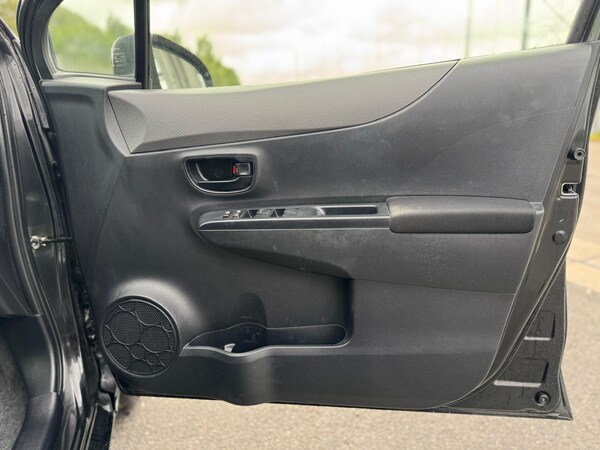 Used Toyota Yaris 2025 for sale - 75039118: Photo 13