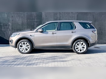Used Land Rover Discovery Sport 2016 for sale - 78776649: Photo