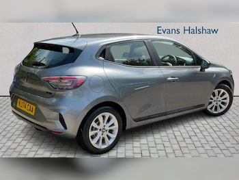 Used Renault Clio 2024 for sale - 79466732: Photo