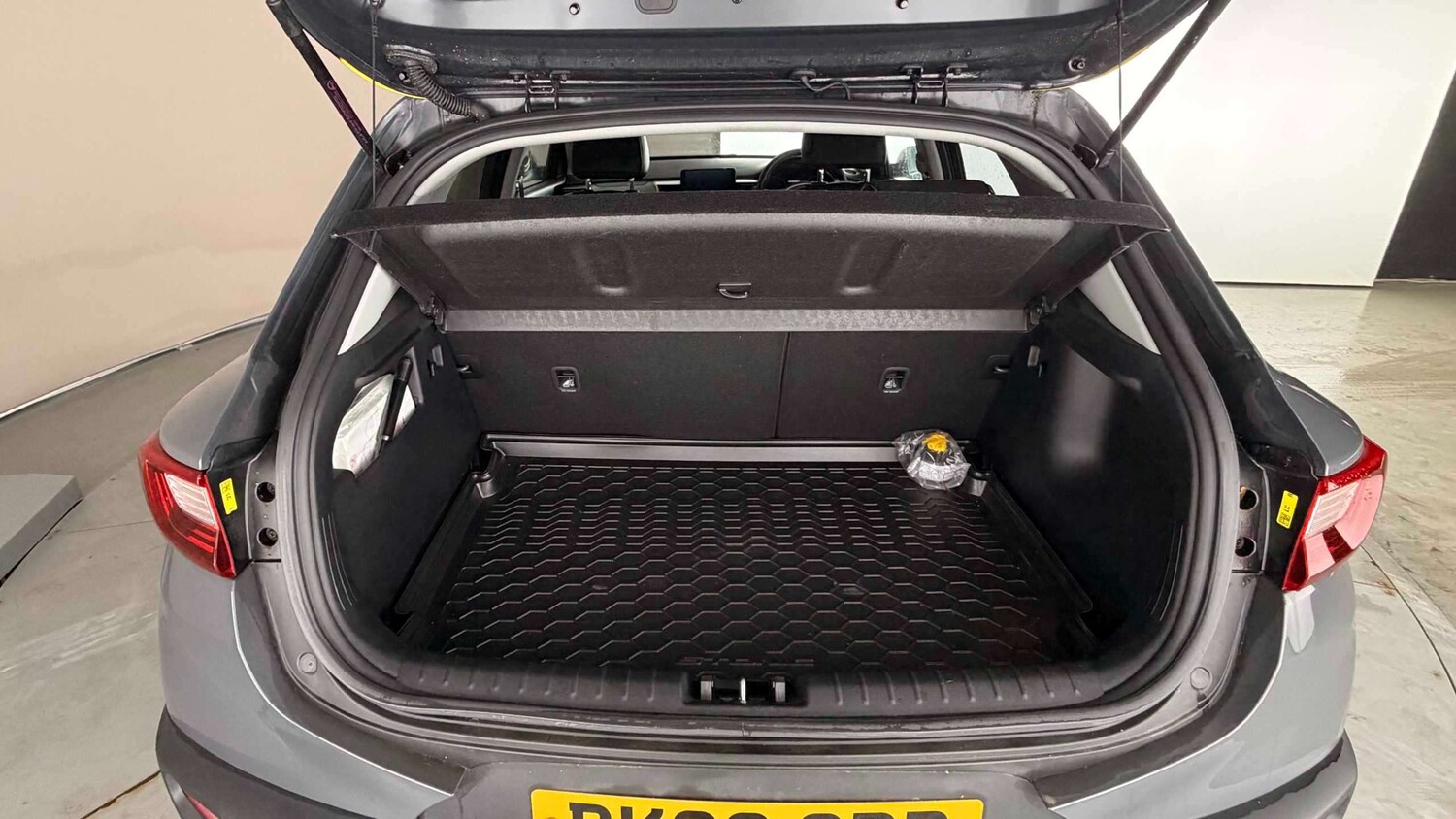 Used Kia Stonic for sale - 77862353: Photo 25