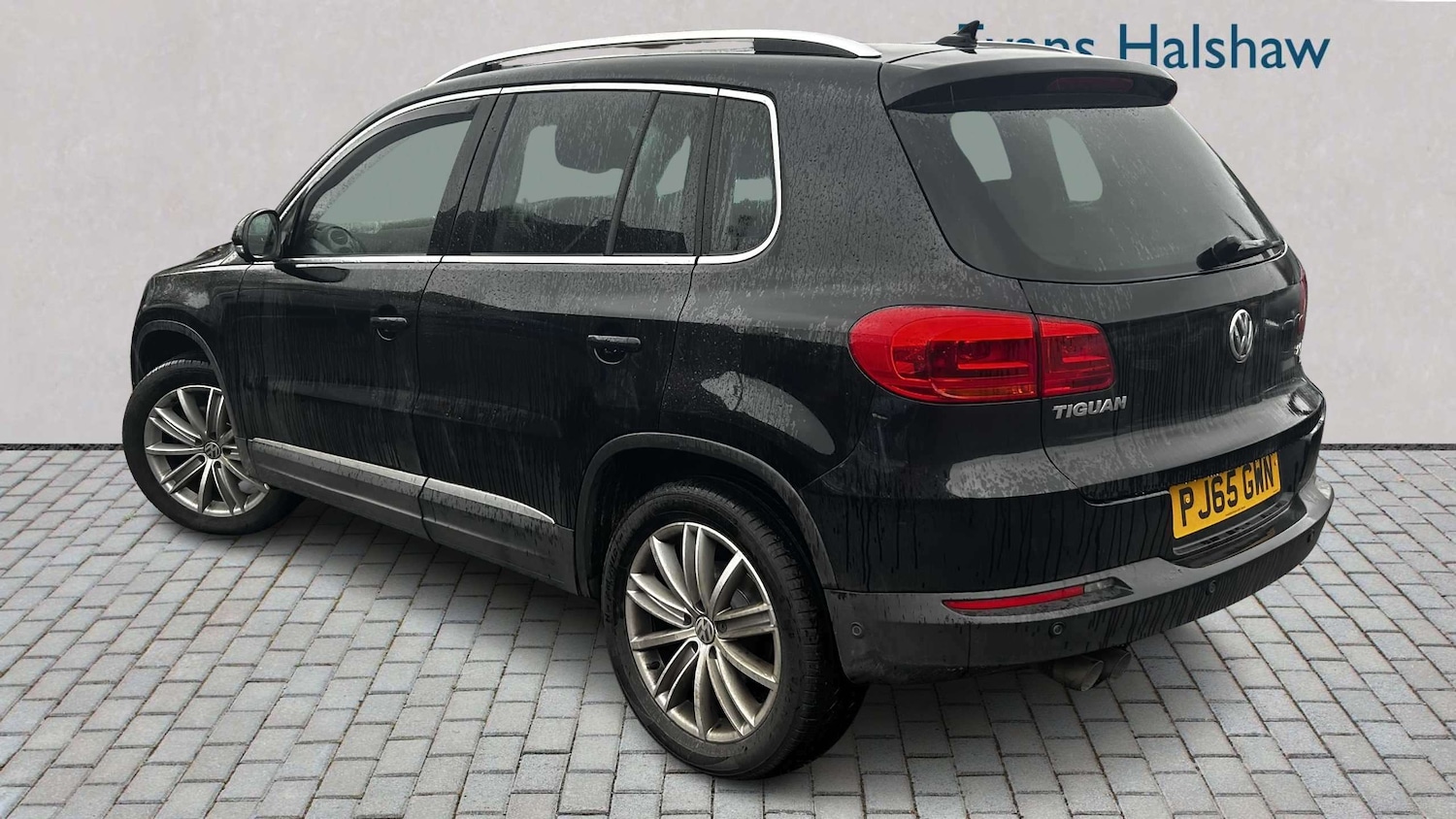 Used Volkswagen Tiguan for sale - 78052509: Photo 2