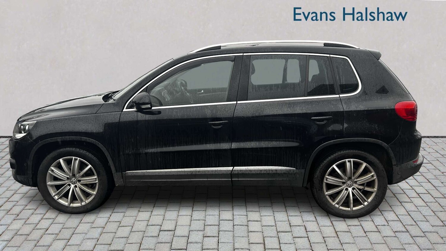Used Volkswagen Tiguan for sale - 78052509: Photo 6