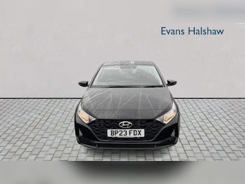 Used Hyundai i20 2023 for sale - 79730724: Photo