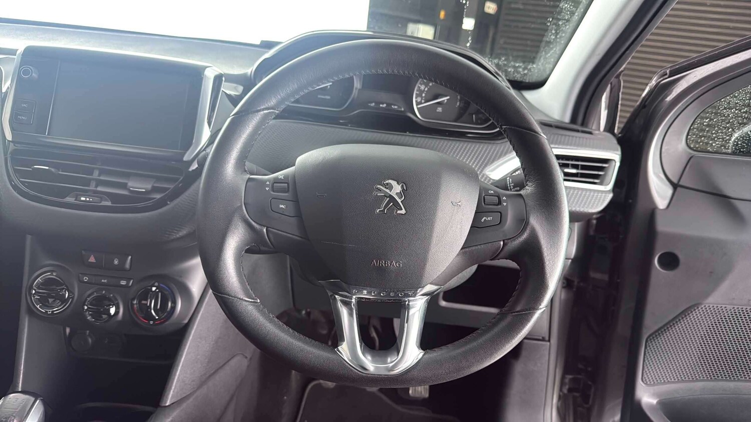 Used Peugeot 208 2018 for sale - 78187960: Photo 11