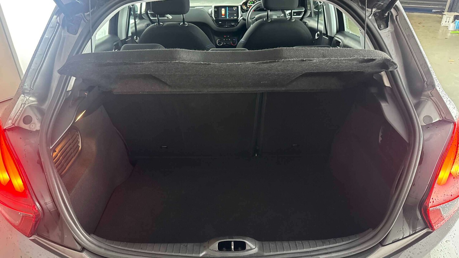 Used Peugeot 208 2018 for sale - 78187960: Photo 23