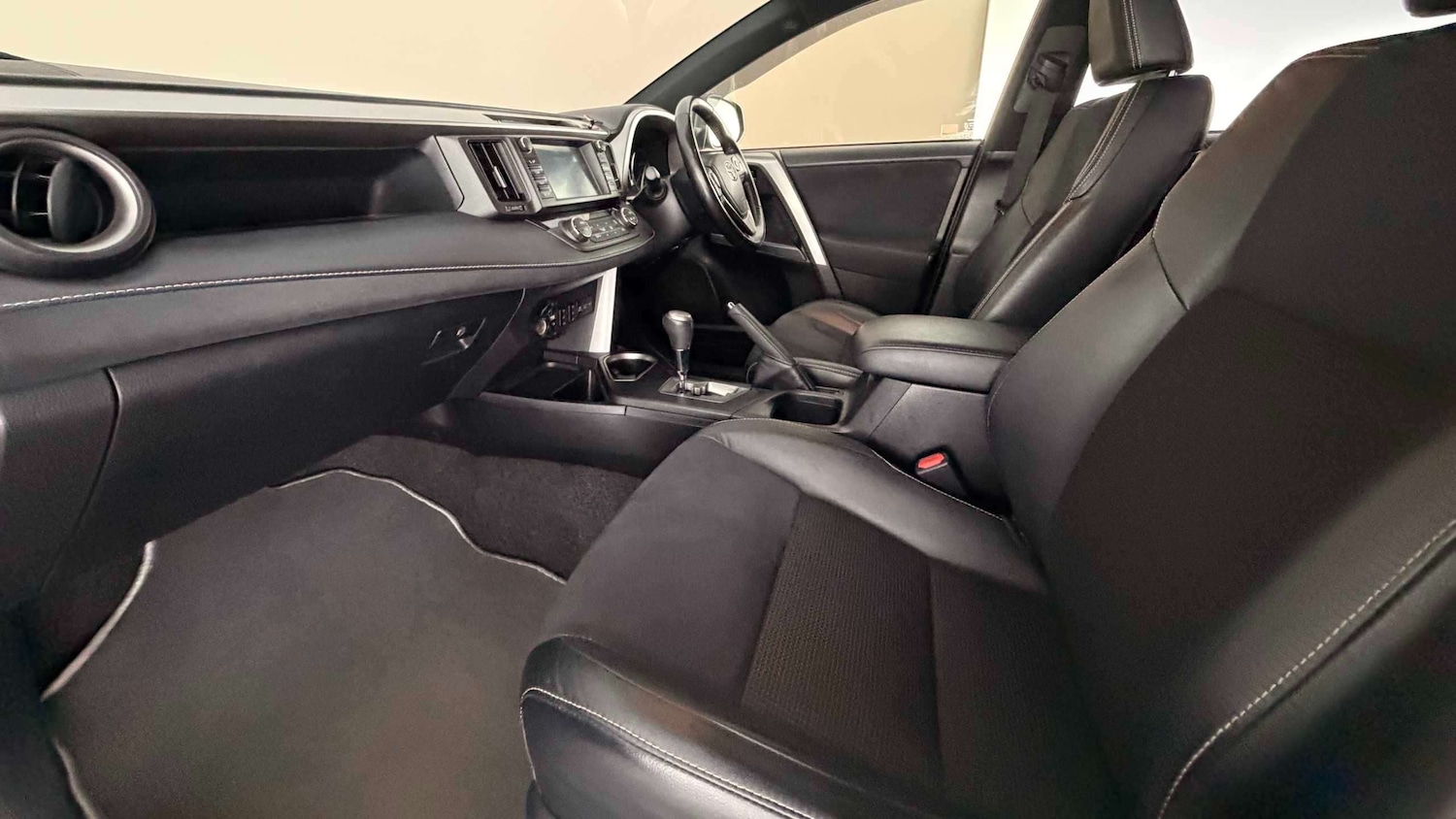 Used Toyota RAV4 for sale - 77859944: Photo 21