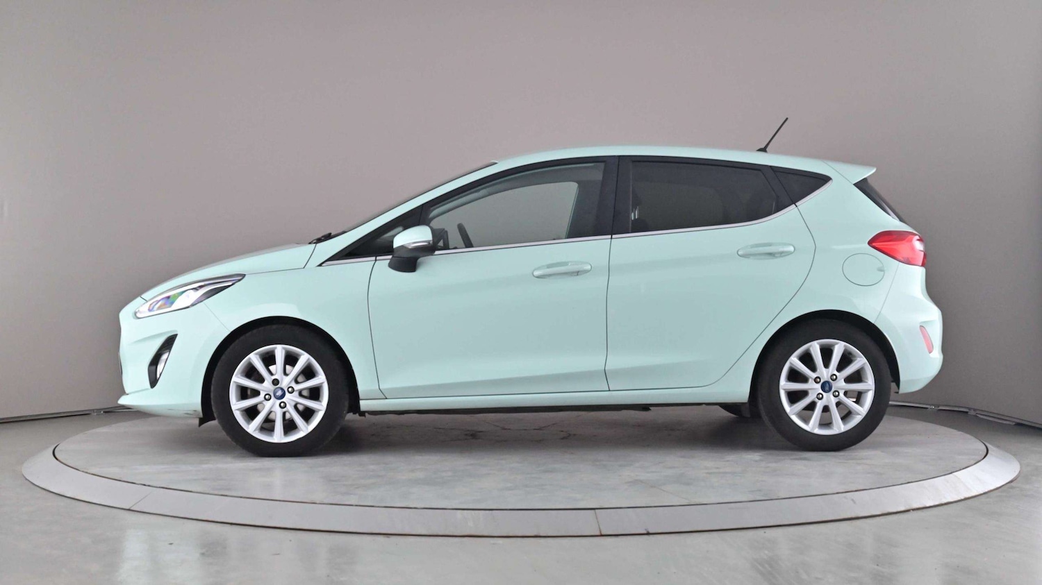 Used Ford Fiesta 2017 for sale - 77857060: Photo 4