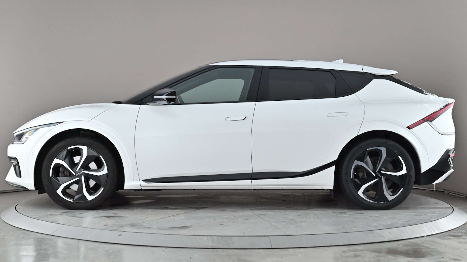 Used Kia EV6 for sale - 77859488: Photo 5