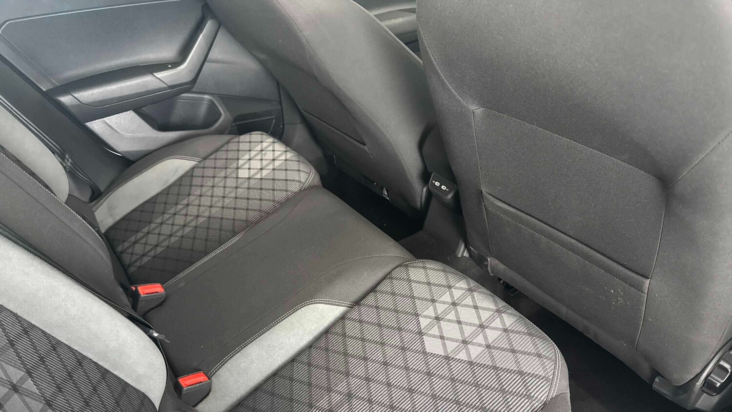 Used Volkswagen Polo 2022 for sale - 77858930: Photo 22