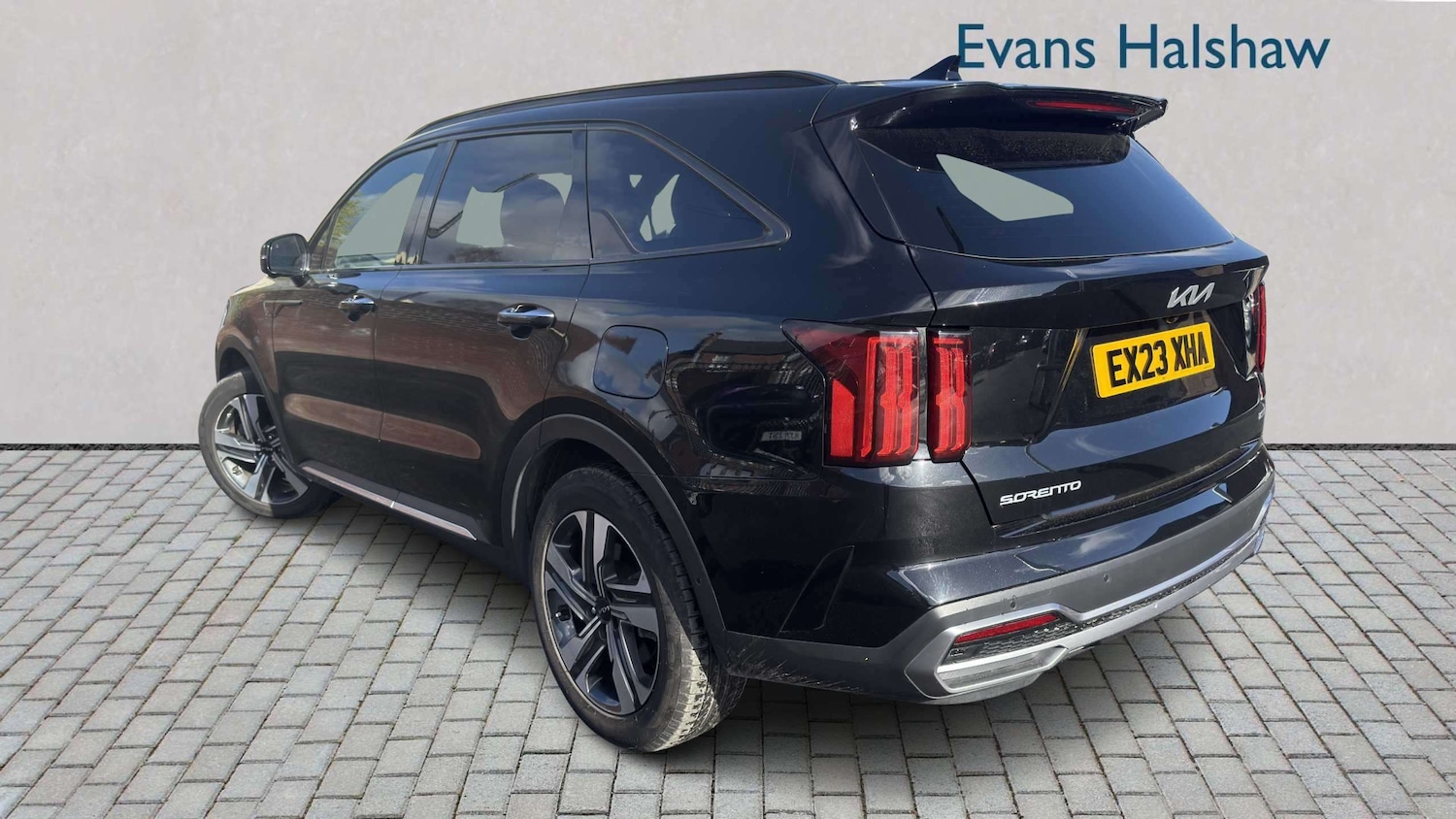 Used Kia Sorento 2023 for sale - 78024368: Photo 3