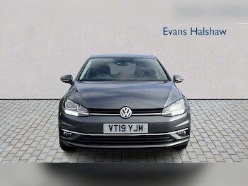 Used Volkswagen Golf 2019 for sale - 77856746: Photo