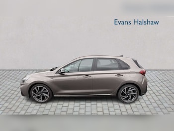 Used Hyundai i30 2023 for sale - 78937279: Photo