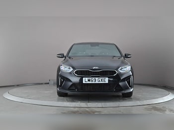 Used Kia Ceed 2019 for sale - 77858729: Photo